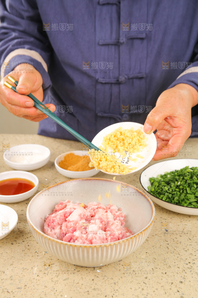 手工牛肉饺子制作