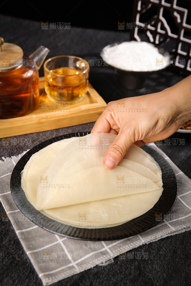 深底上的筋饼皮