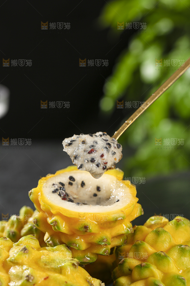 深底上的燕窝果