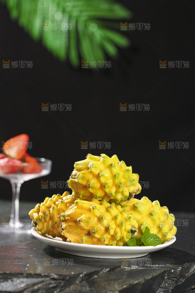 深底上的燕窝果