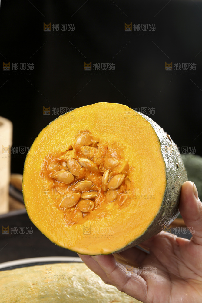 深底上的贵族南瓜