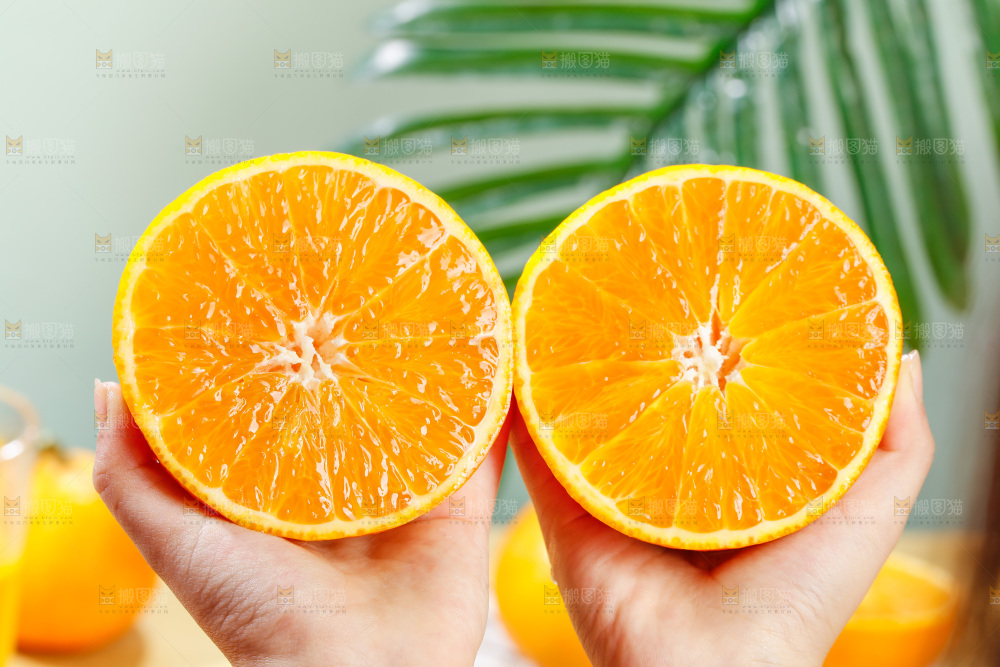浅底上的爱媛果冻橙