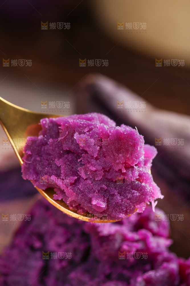 木底上的小紫薯