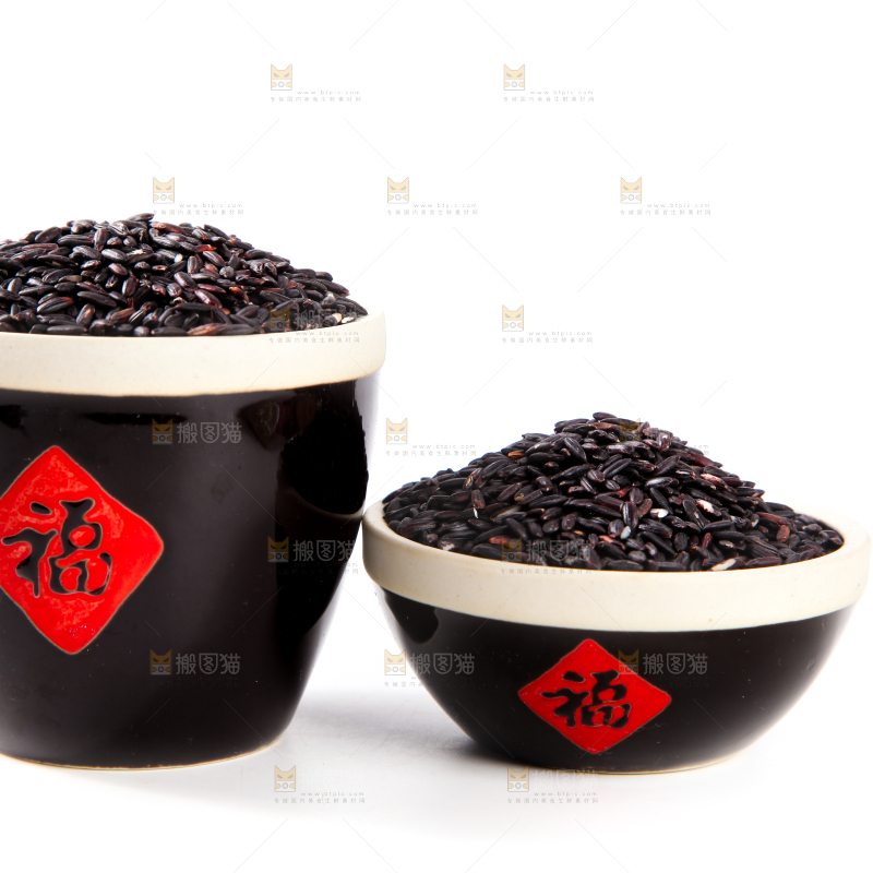 白底上的黑糯米