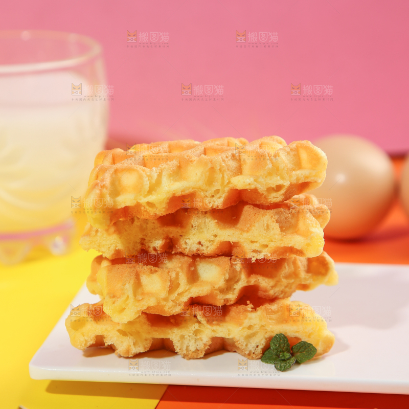 盘子里的华夫饼干