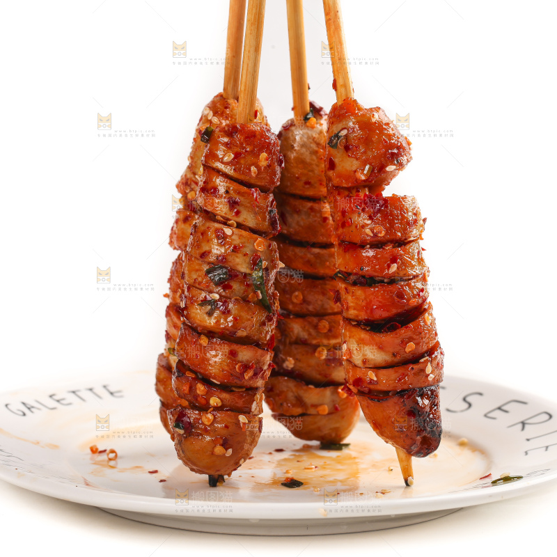 白底上的面筋串