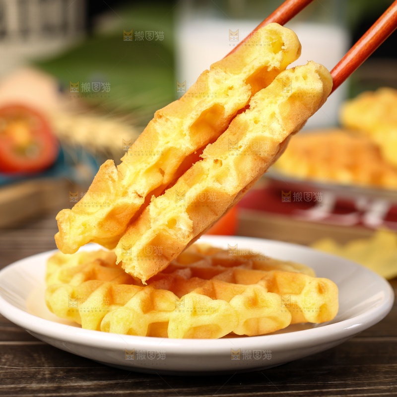 筷子夹着华夫饼
