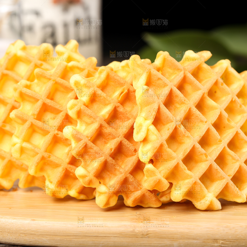 木底上的华夫饼