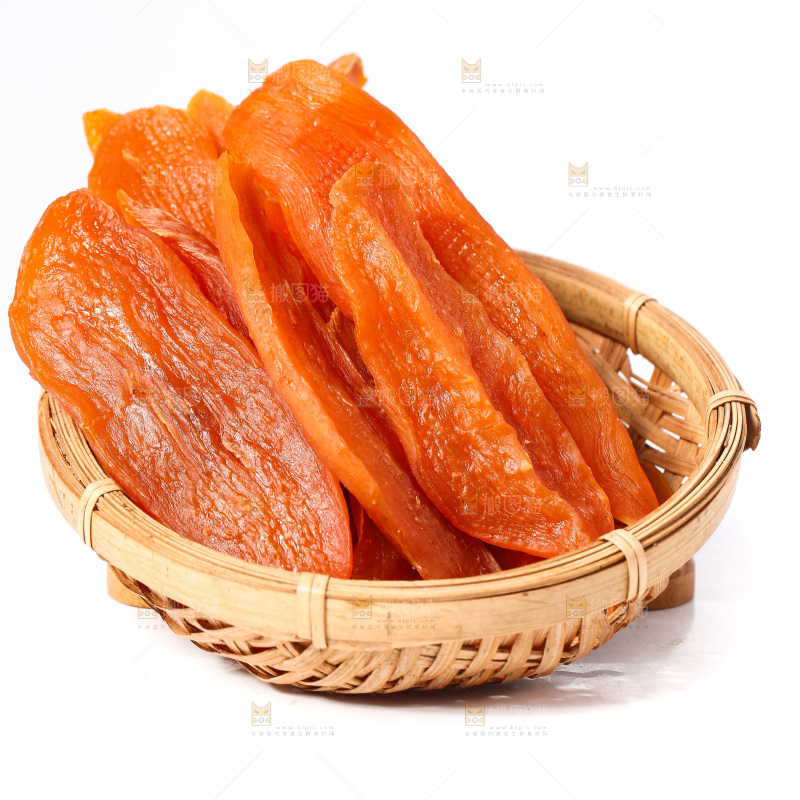 白底上放着一篮红薯干
