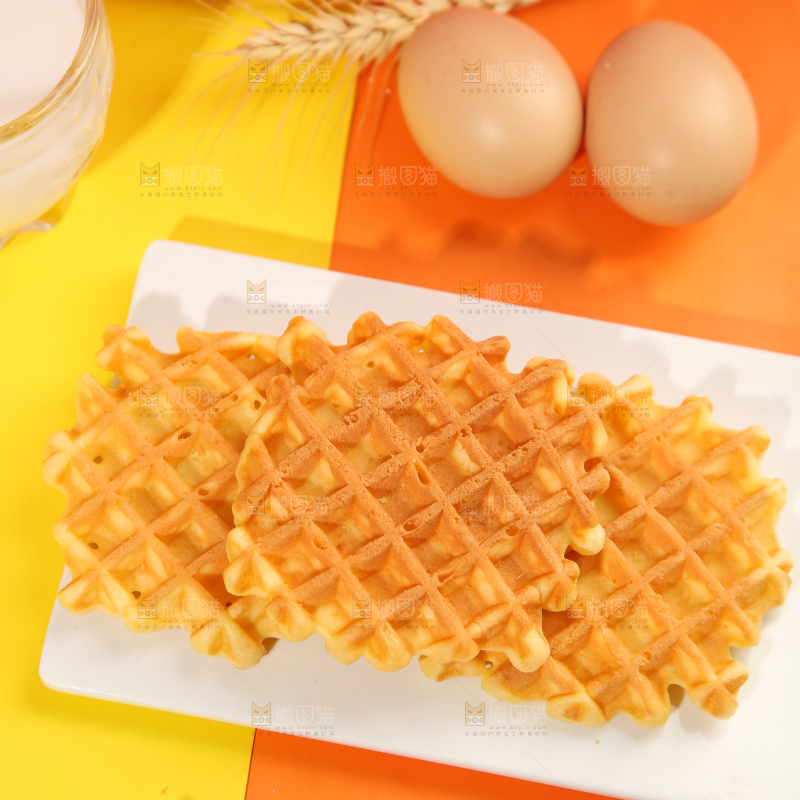 盘子里的华夫饼干