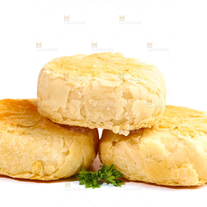 苏式月饼放在白底上