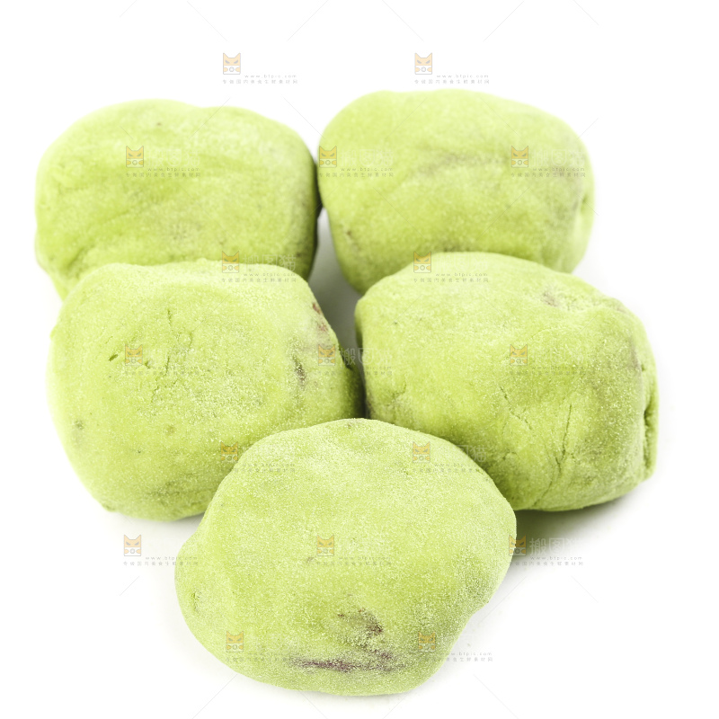 白底上的抹茶味奶枣