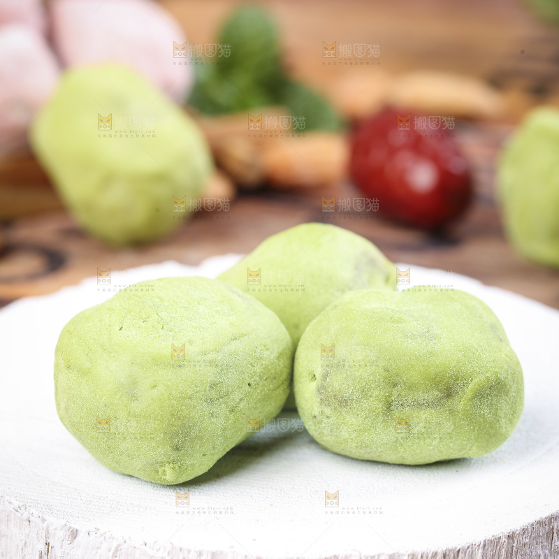 木底上的抹茶味奶枣