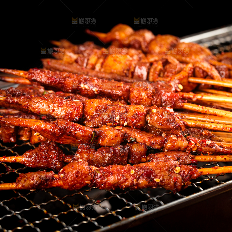烤炉上的烤串
