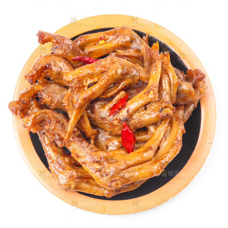 盘子里装着卤鸭掌