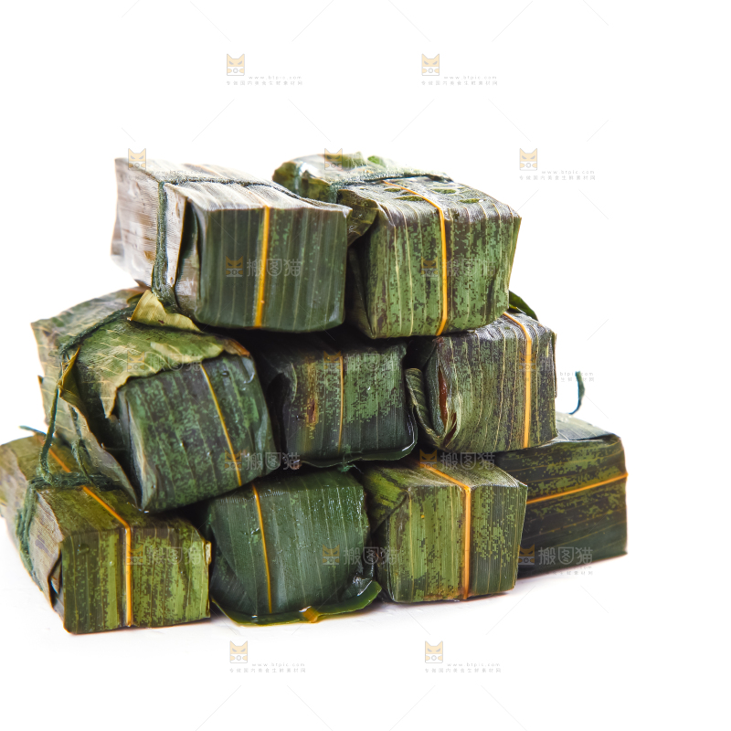 白底上摆放着竹叶糕