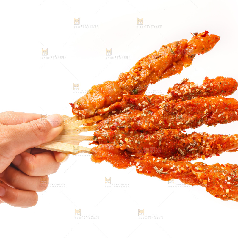 手拿肉串