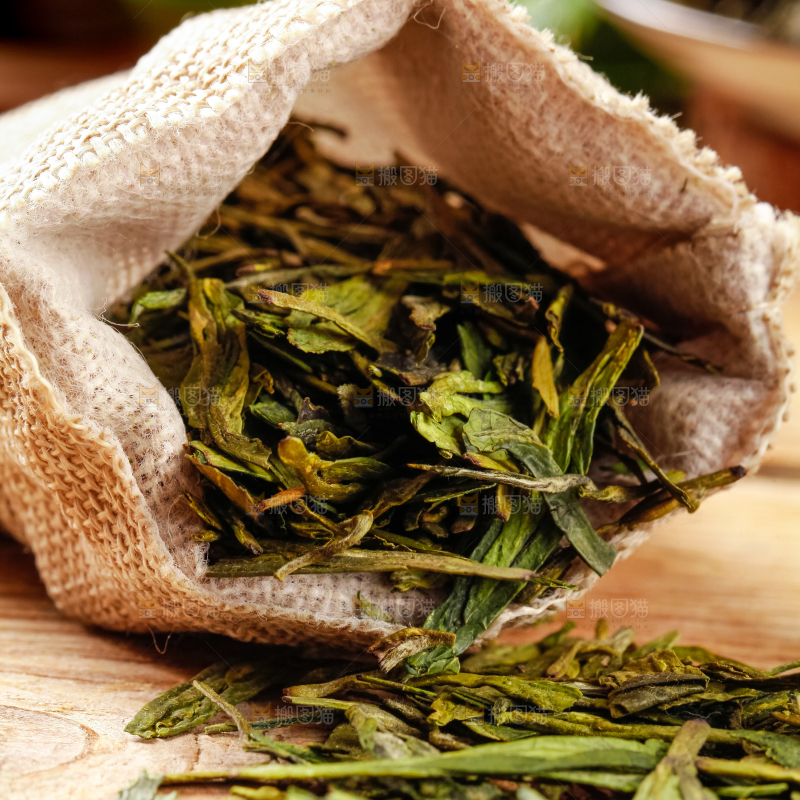 袋子里的干茶叶