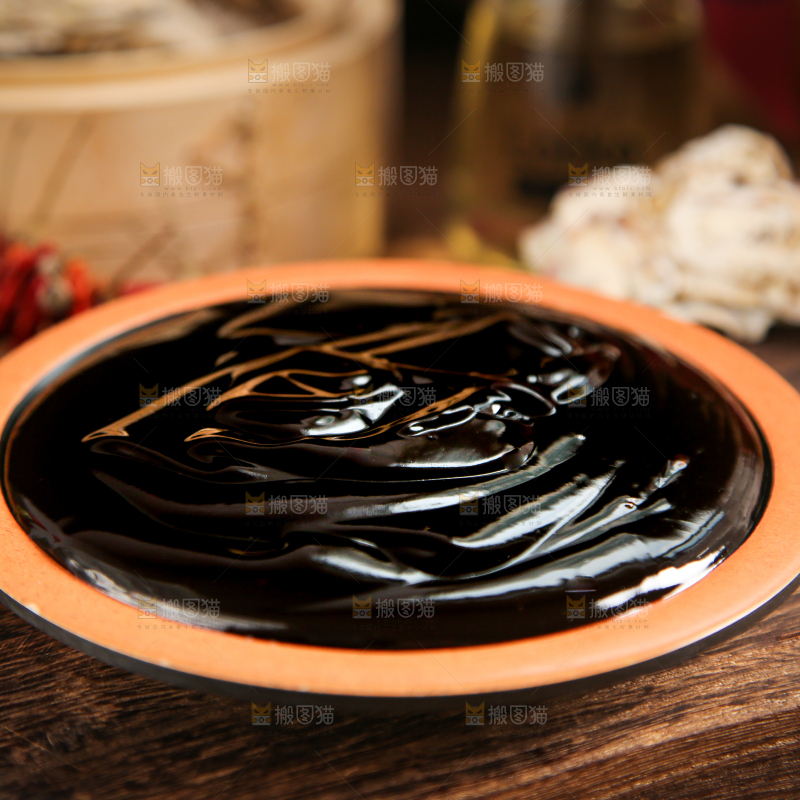 碗里的蚝油