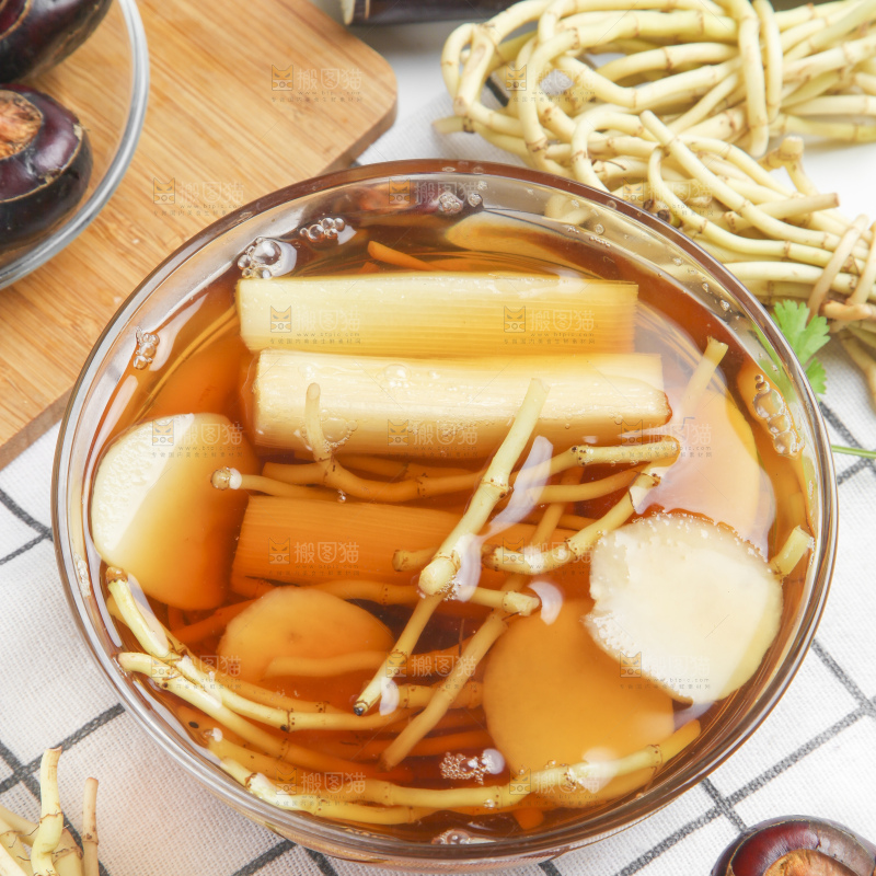 碗里装着腌生姜