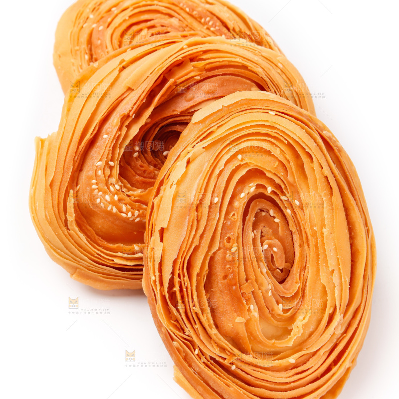 白底上的手撕面包