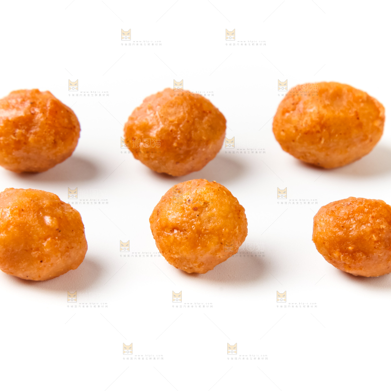 白底上的怪味豆