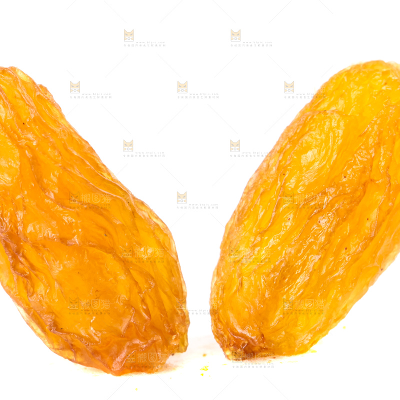 白底上放着树上黄葡萄干