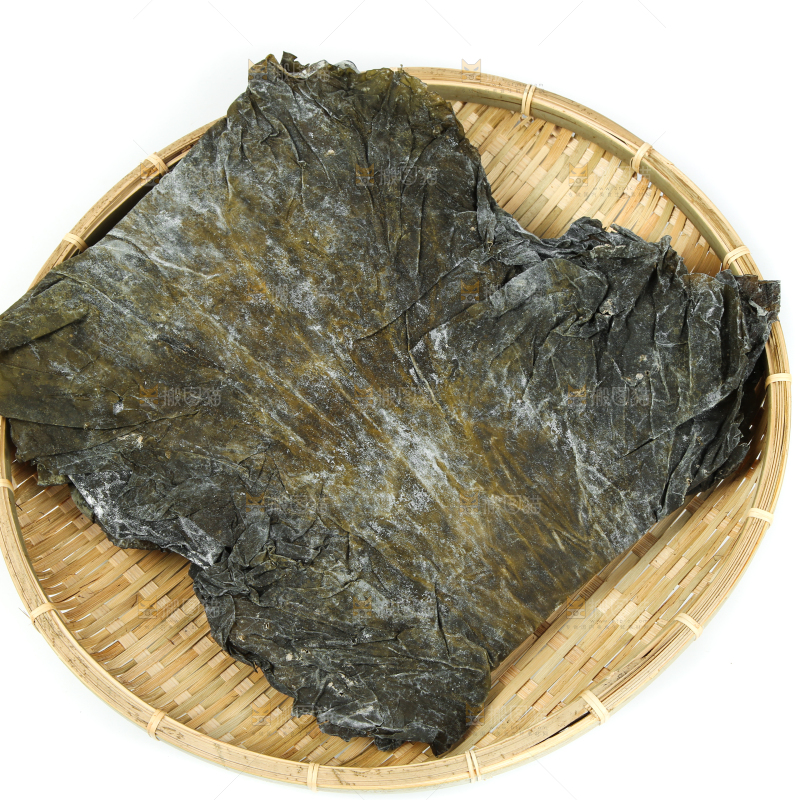 篮子里放着干海带
