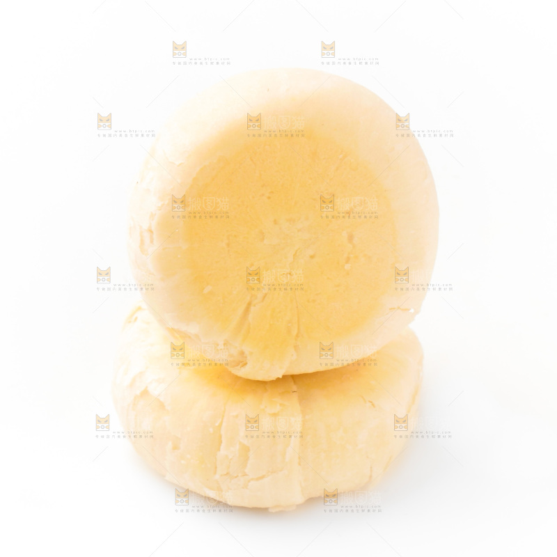 白底上的榴莲饼