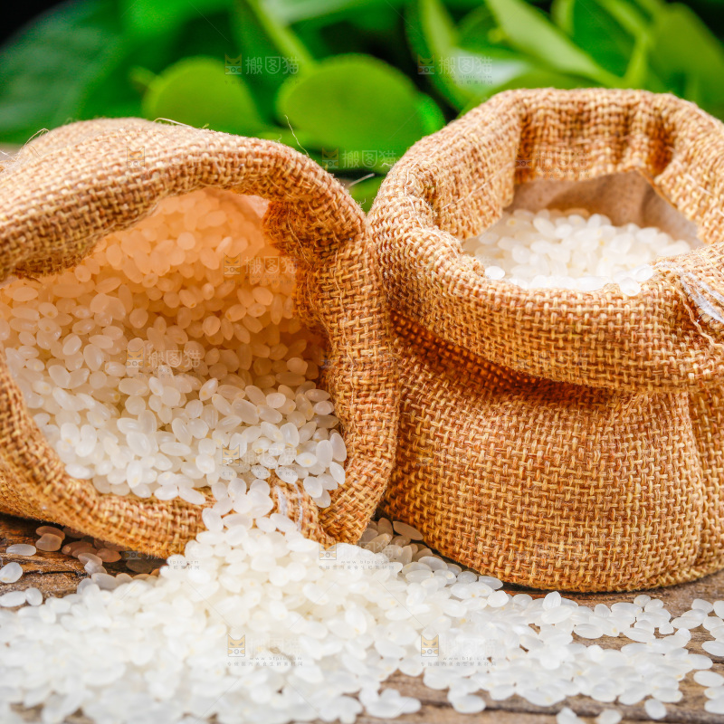 木底上的东北大米