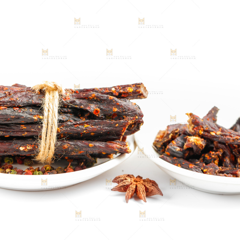 白底上的牛肉条