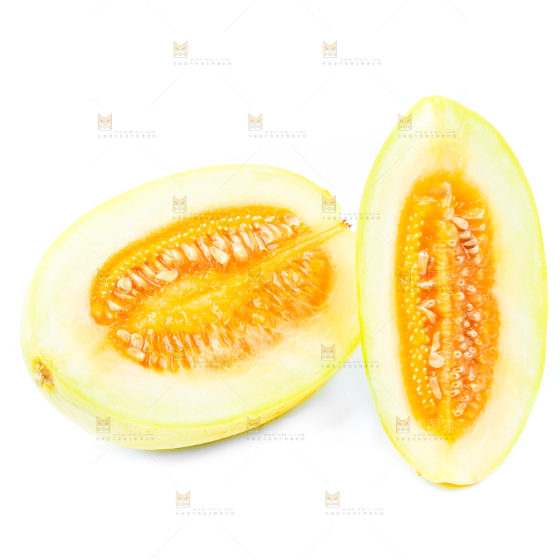 白底上放着切开的香瓜