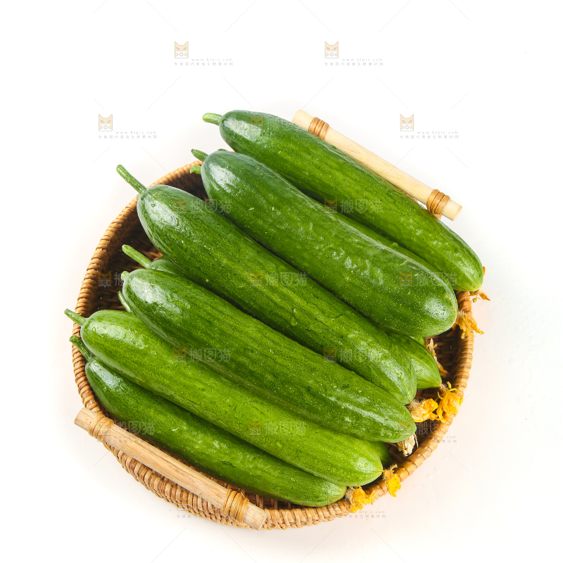 一篮水果小黄瓜