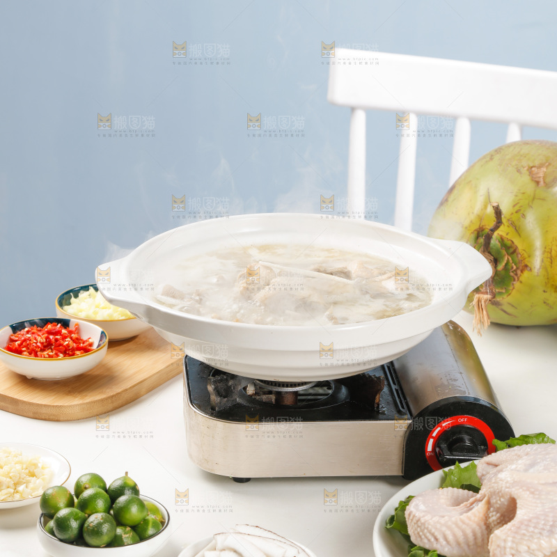 一锅椰子炖鸡