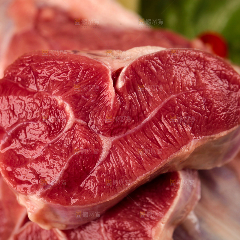 新鲜的牛腱子肉
