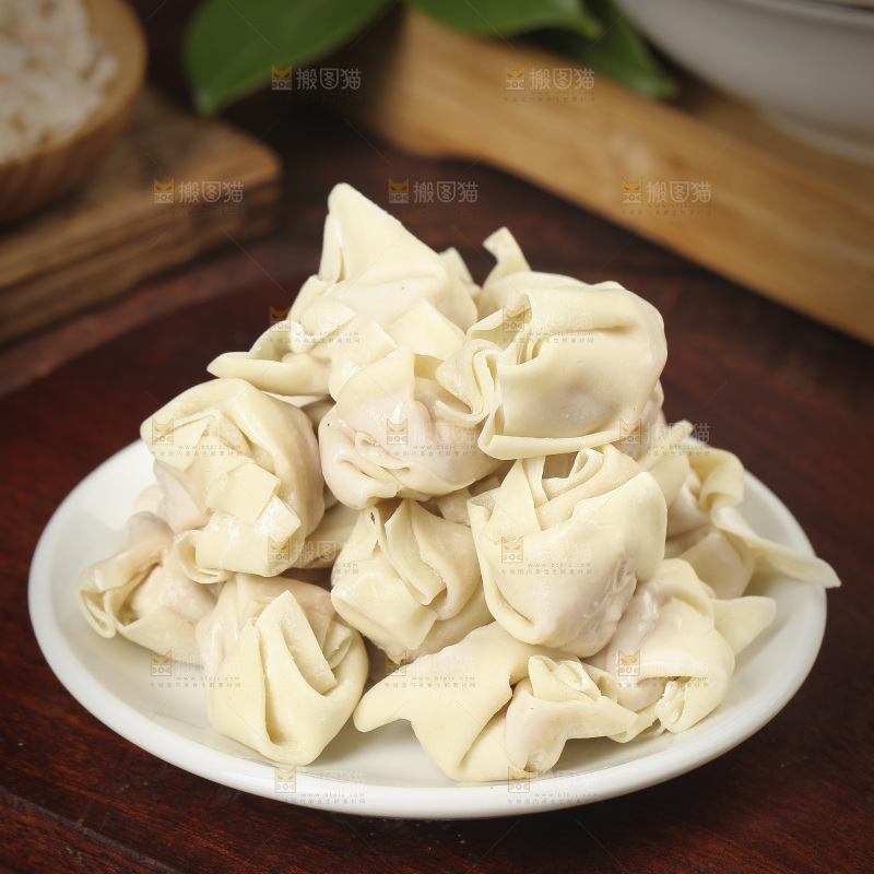 一盘手工馄饨