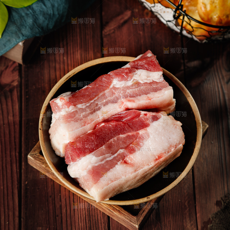 一盘五花肉