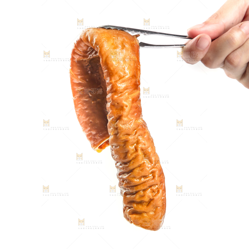 夹子上夹着肥肠