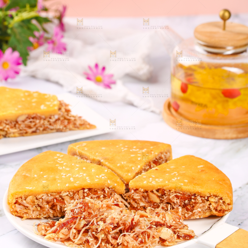 盘子里装着拖罗饼
