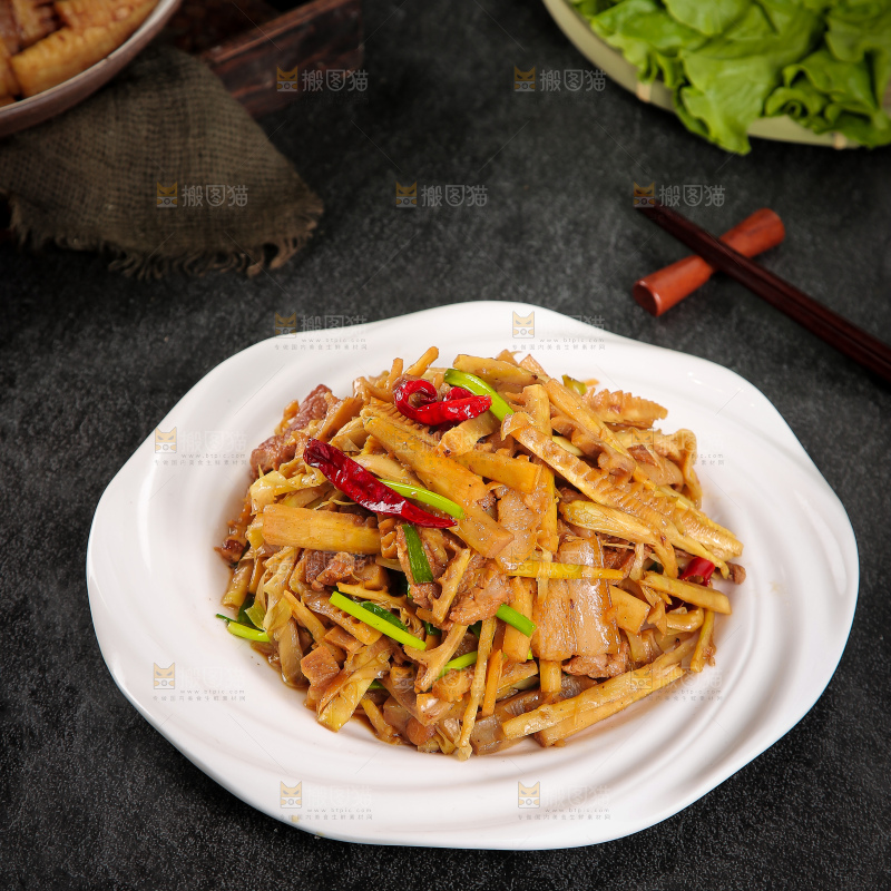 一盘竹笋炒肉