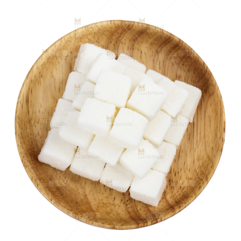 木板上放着牛奶小方