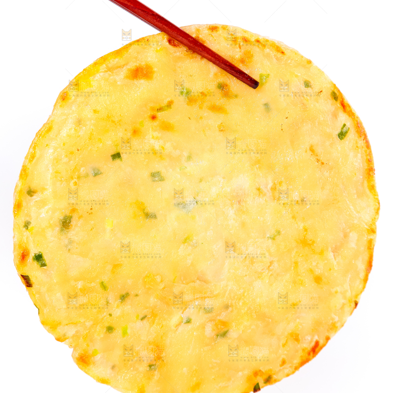 筷子上夹着葱油饼