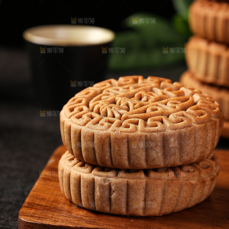 深底上的荞麦五仁月饼