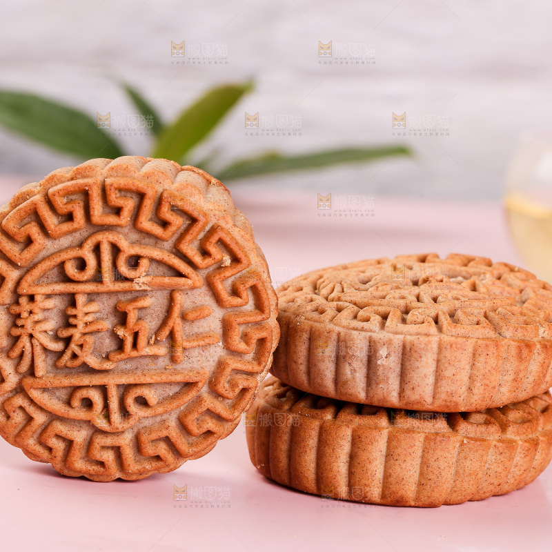 浅底上的荞麦五仁月饼