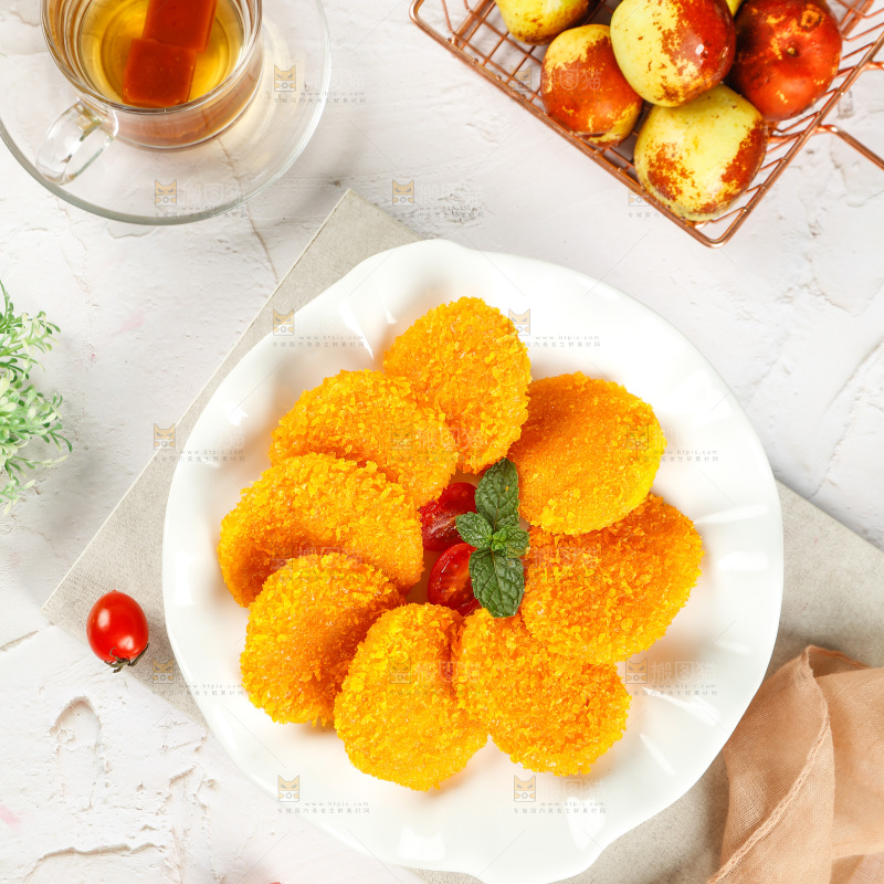 一盘香酥南瓜饼