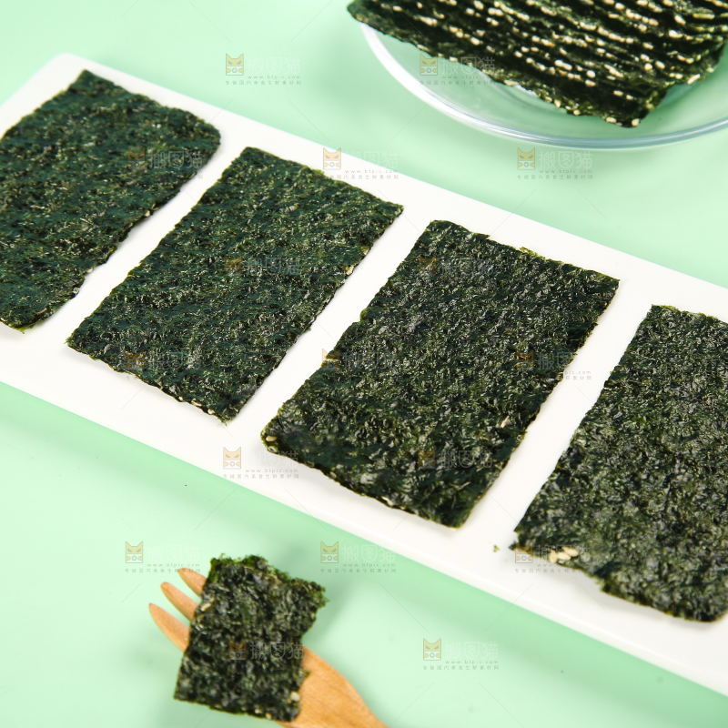 盘子里的海苔片