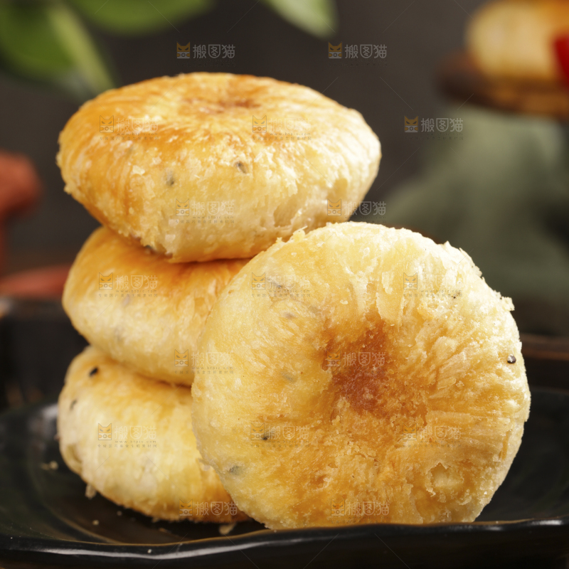 盘子里的酥饼