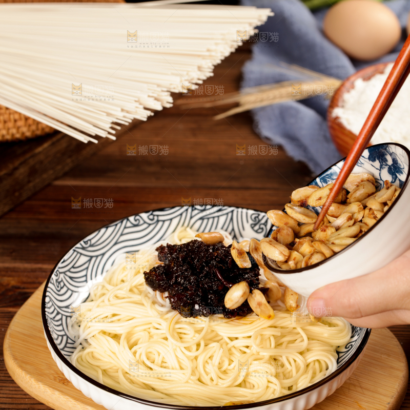 一盘拌面