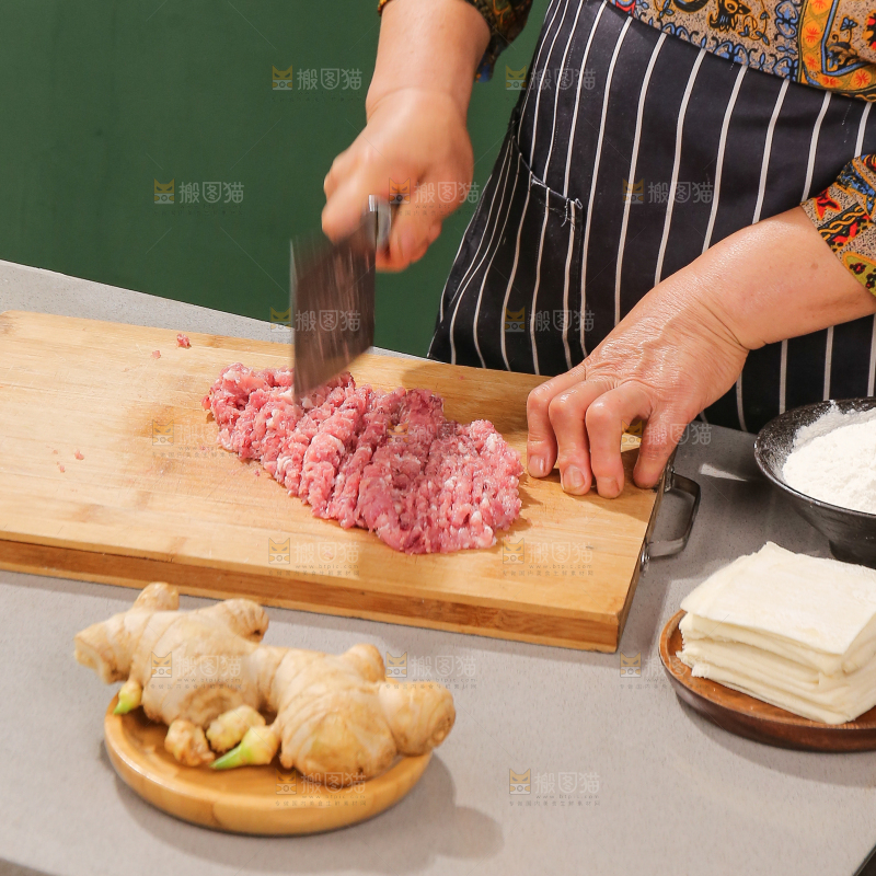 小馄饨制作过程
