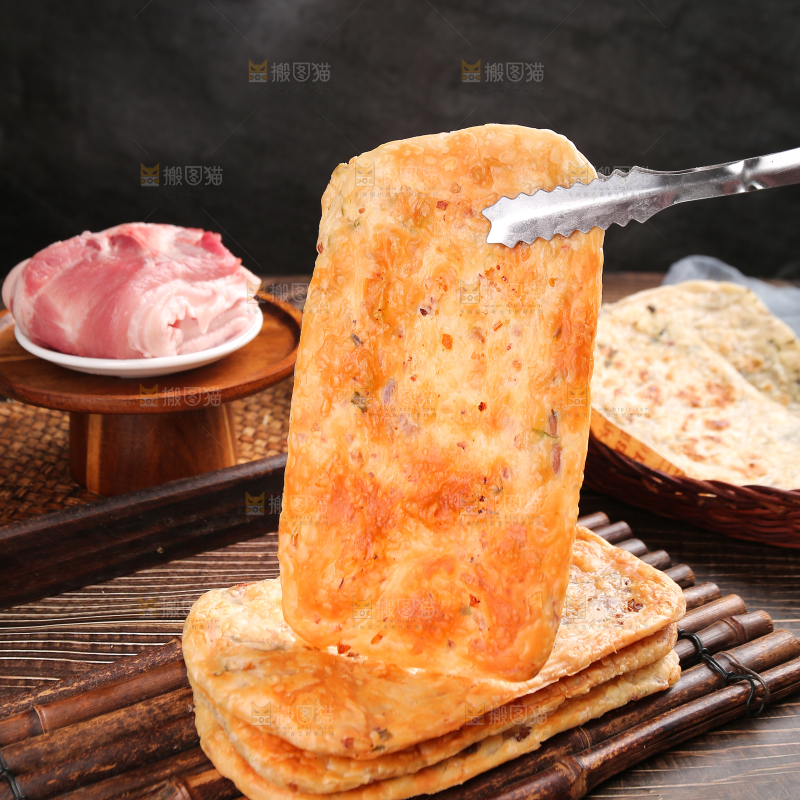 深底上的锅盔